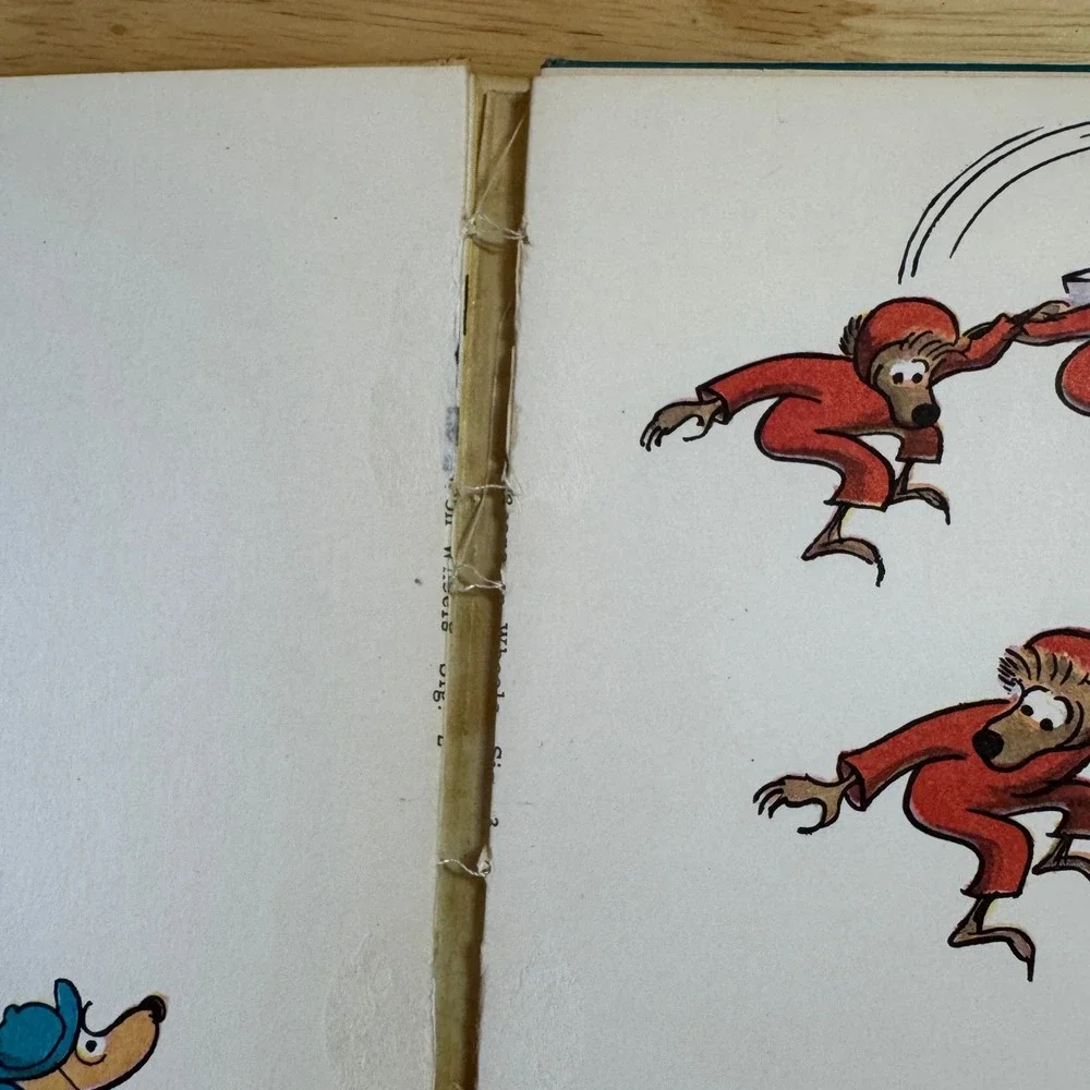 Bears on Wheels A‎ Bright and Early Book 1969 Stan and Jan Berenstain